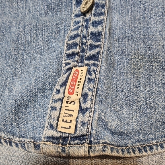 VINTAGE Levi's red tab jean long sleeve shirt 4T - Picture 3 of 3